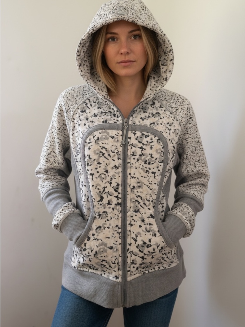 lululemon athletica Full Zip Scuba Hoodie
